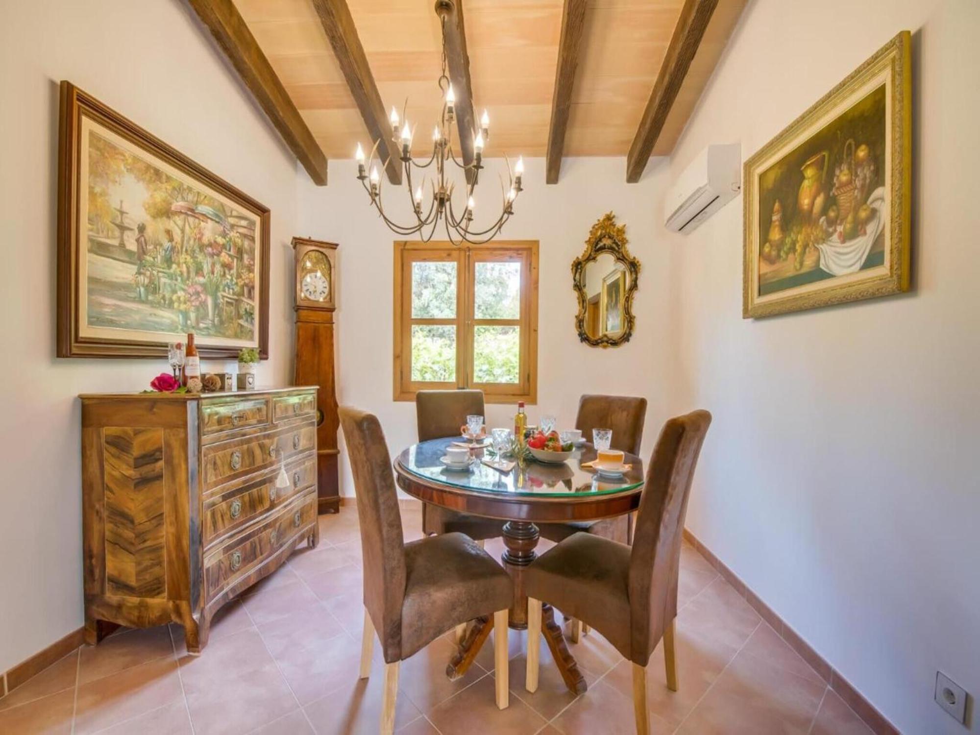 Villa Rural In Mallorca Ses Comes With Pool *