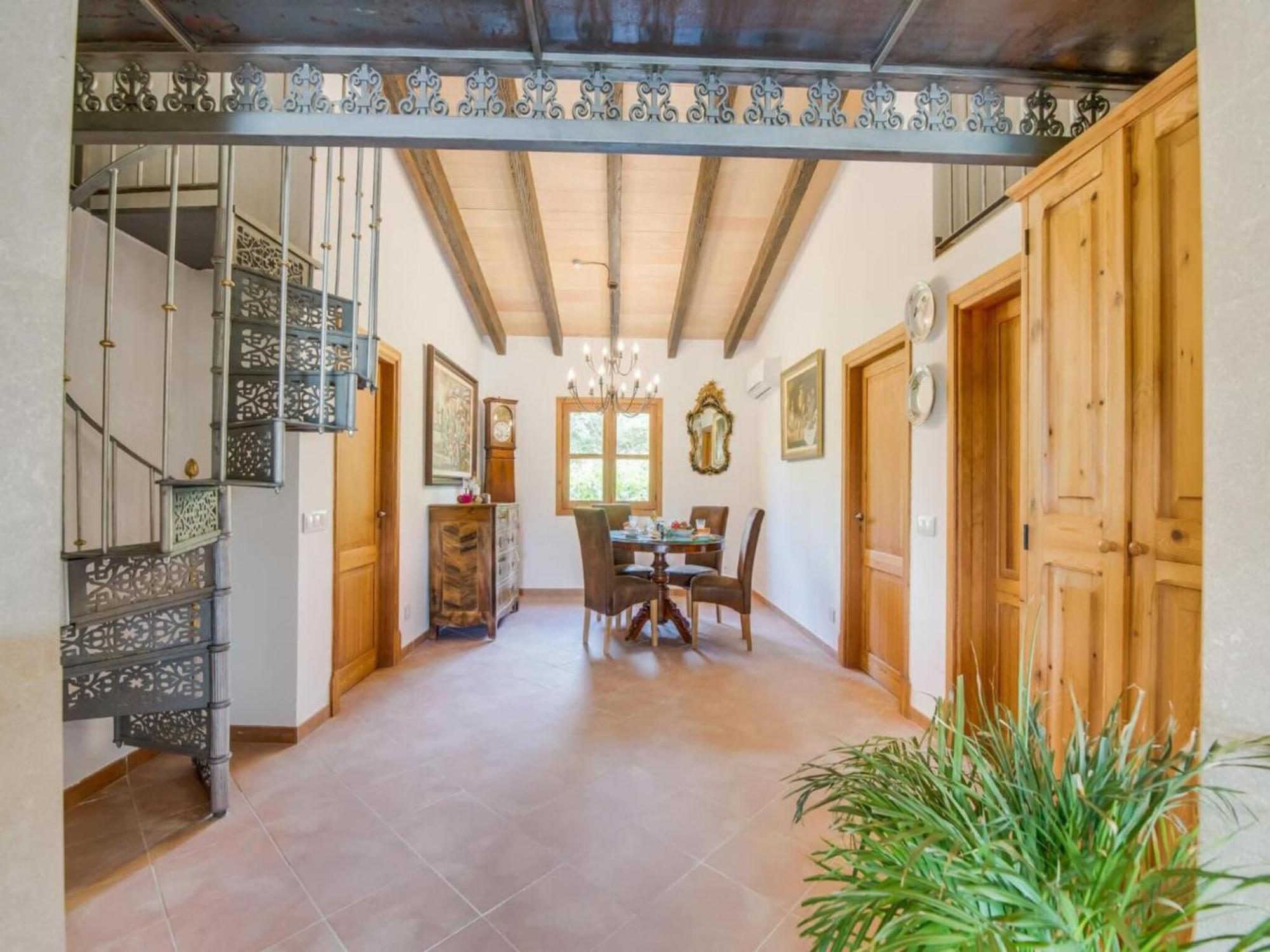 Villa Rural In Mallorca Ses Comes With Pool *